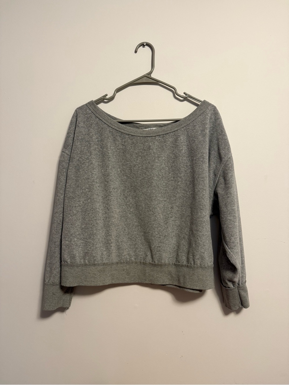 Women's Off the Shoulder Pullover Sweater